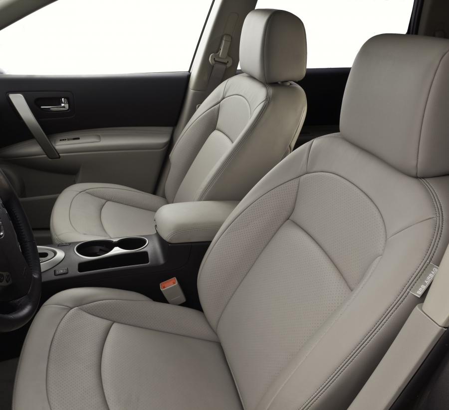  Nissan Rogue 2011 года  (US) (фото 39 из 69)